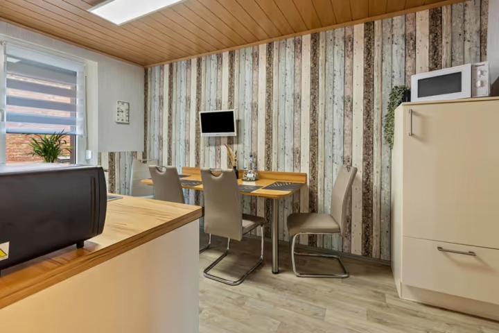 Christels Ferienwohnung 2 In Thale Mit Ueberdachter Terrasse, Kueche Mit Tv & Geschirrspueler Екстер'єр фото